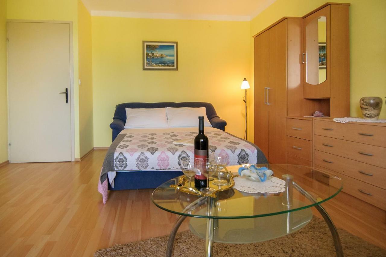 Apartments Nives Poreč Zewnętrze zdjęcie